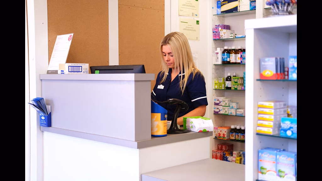 Dickson Chemist Viewpark Team