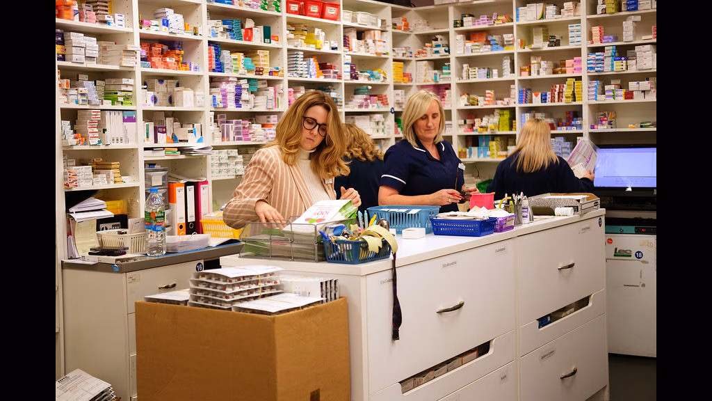 Dickson Chemist Viewpark Team