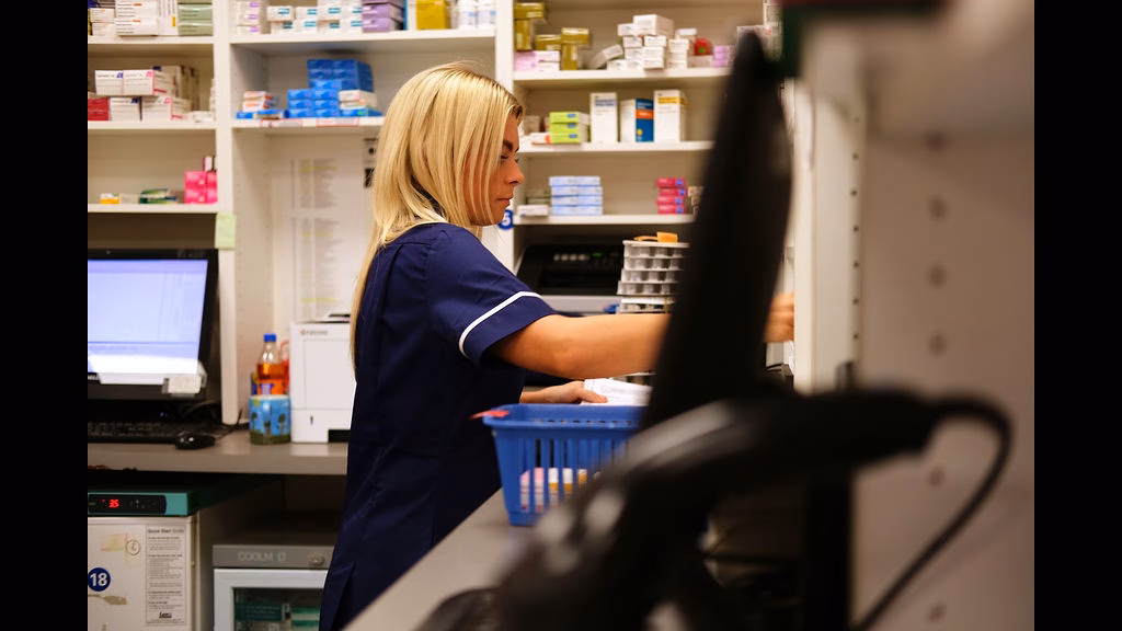 Different coloured baskets help up prioritise work